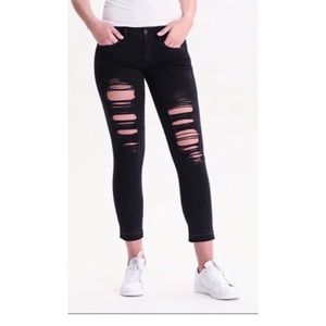 American Eagle black ripped jeans